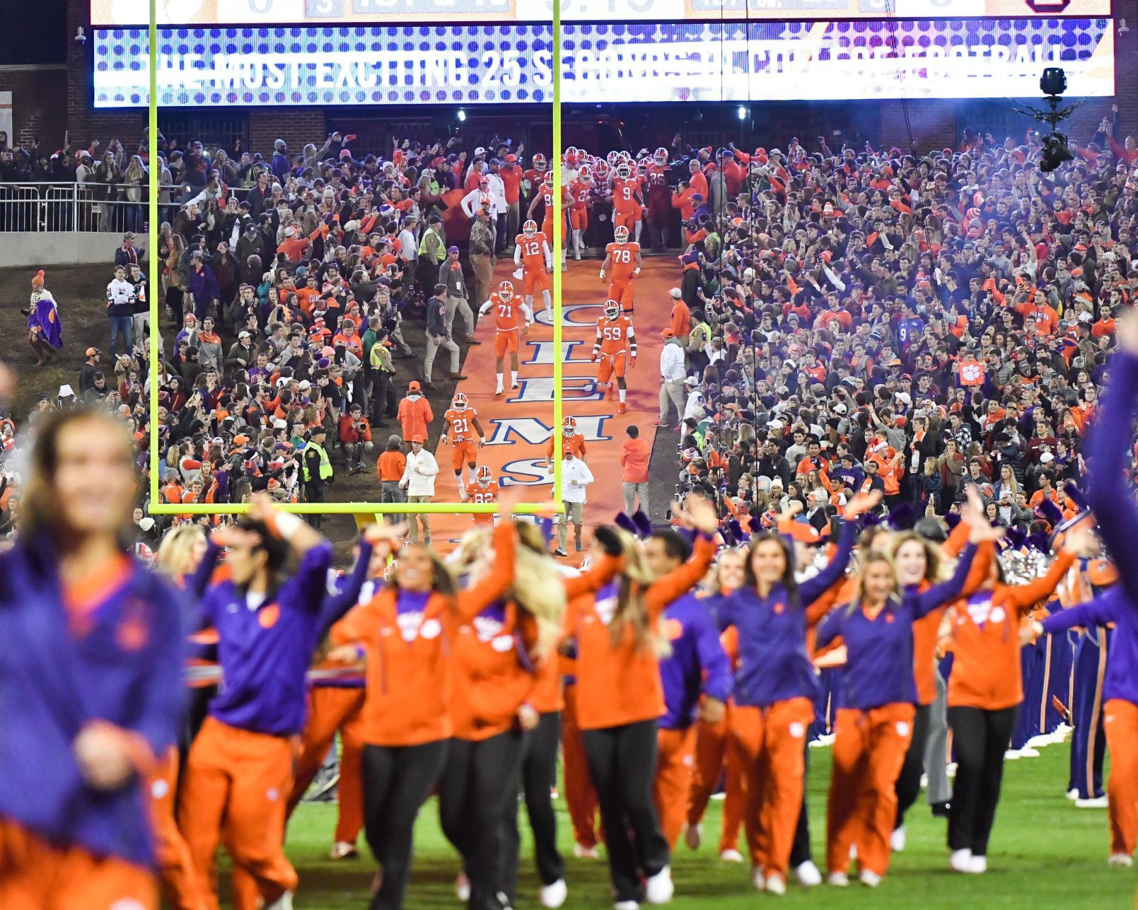 Clemson vs South Carolina 2018-4.jpg